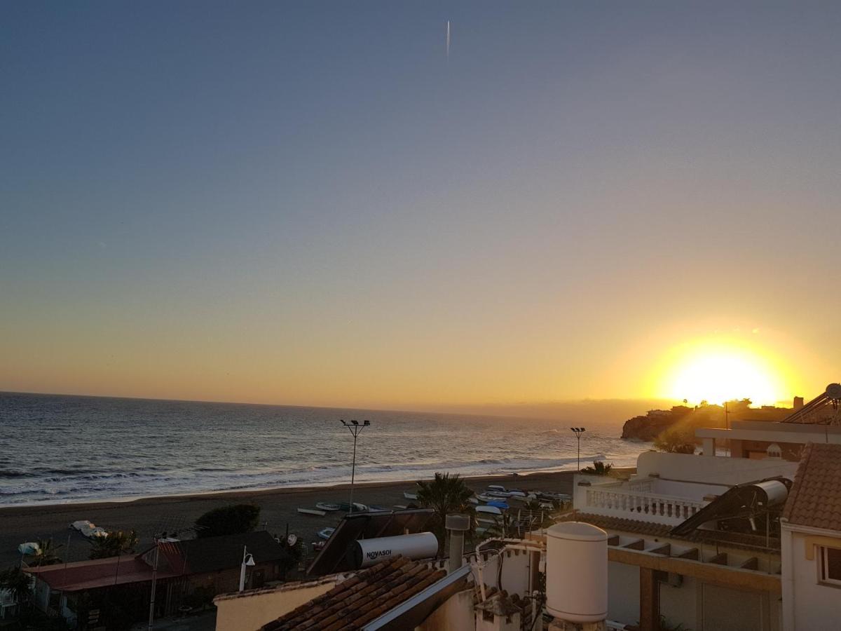 Apartamento Céntrico ático junto al mar Rincón de la Victoria Exterior foto