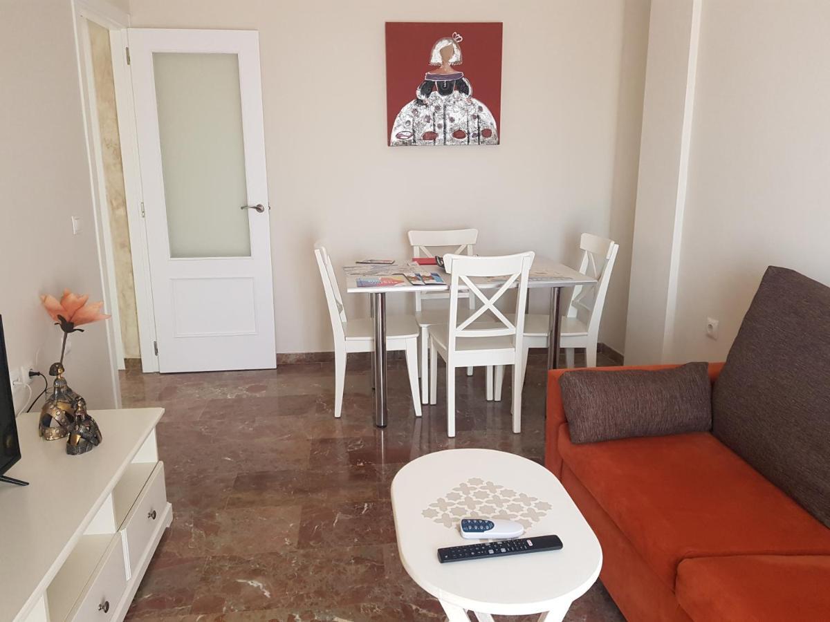 Apartamento Céntrico ático junto al mar Rincón de la Victoria Exterior foto