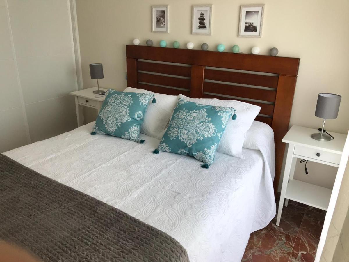 Apartamento Céntrico ático junto al mar Rincón de la Victoria Exterior foto